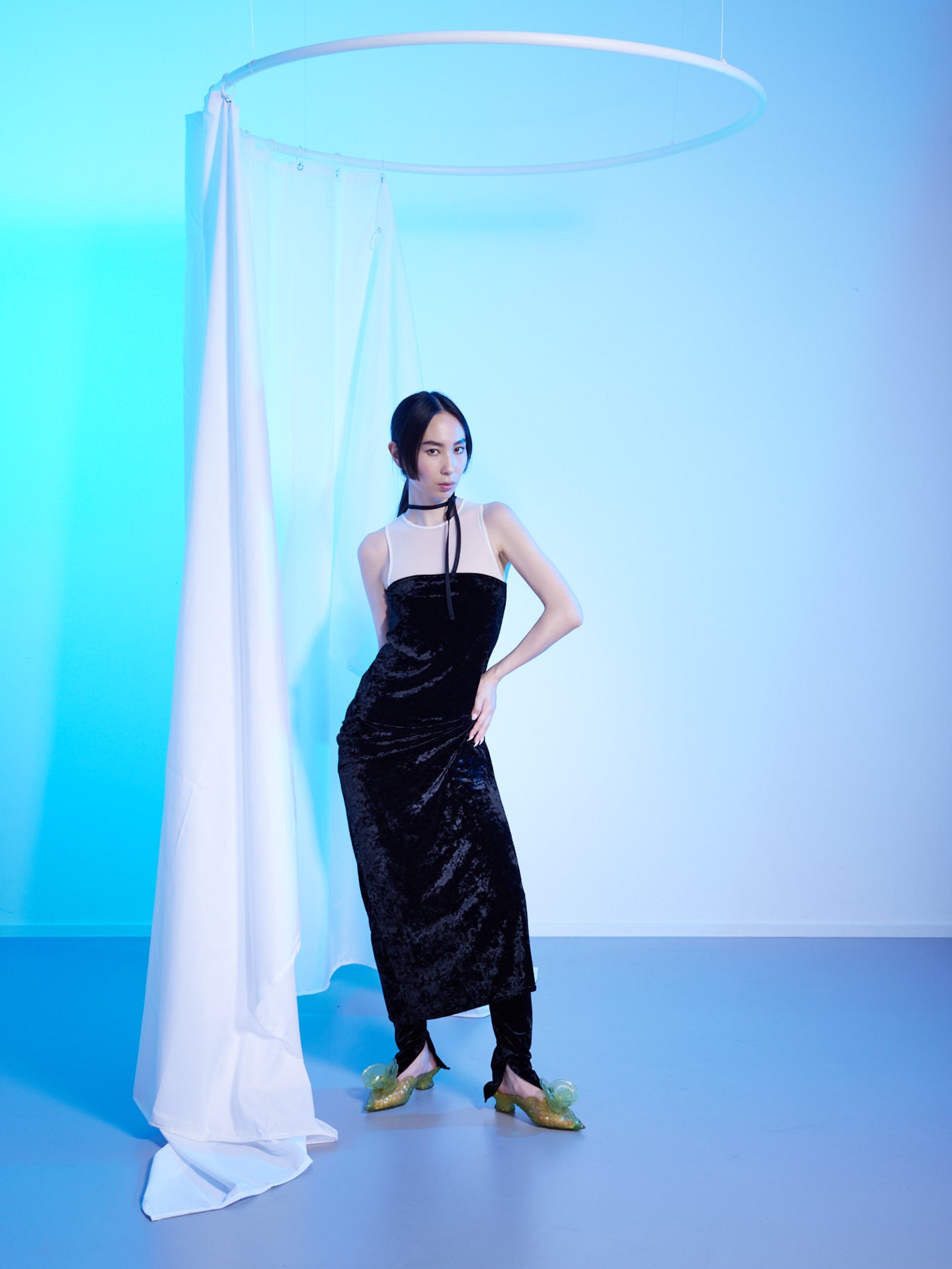 Velvet Dress Daisy