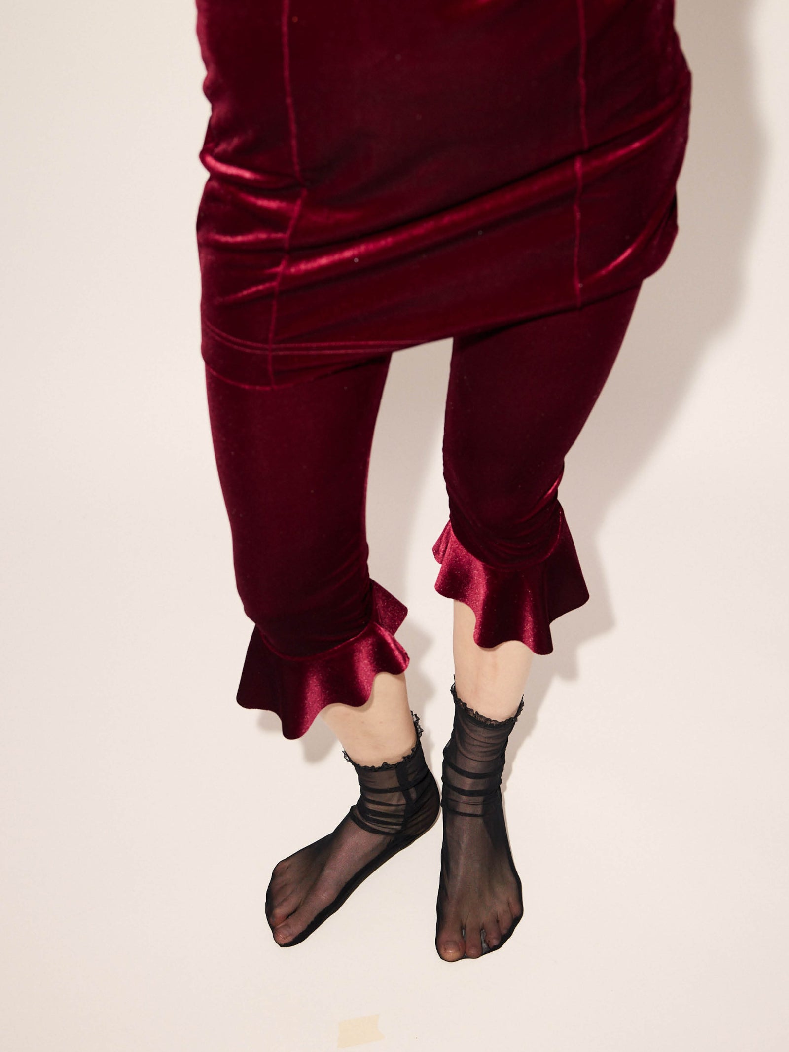Velvet Volant Capri Pants