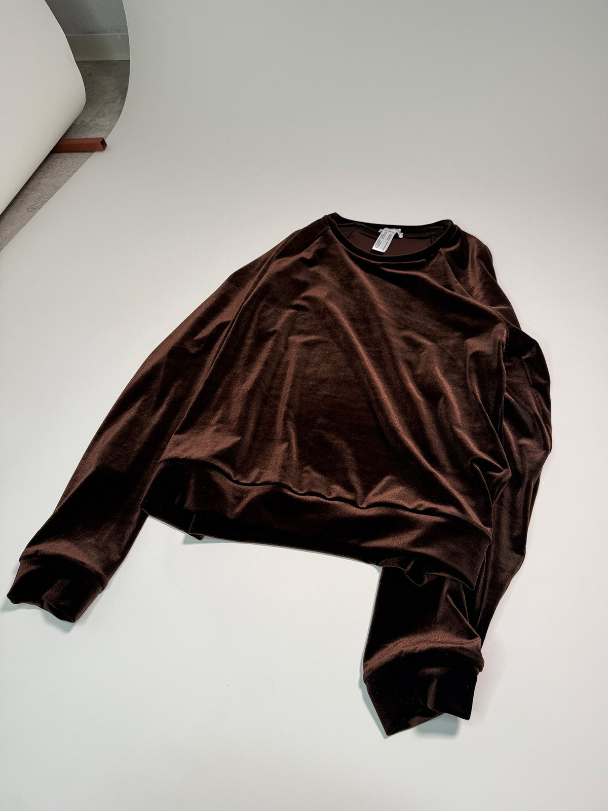 ベルベットラグランセーター