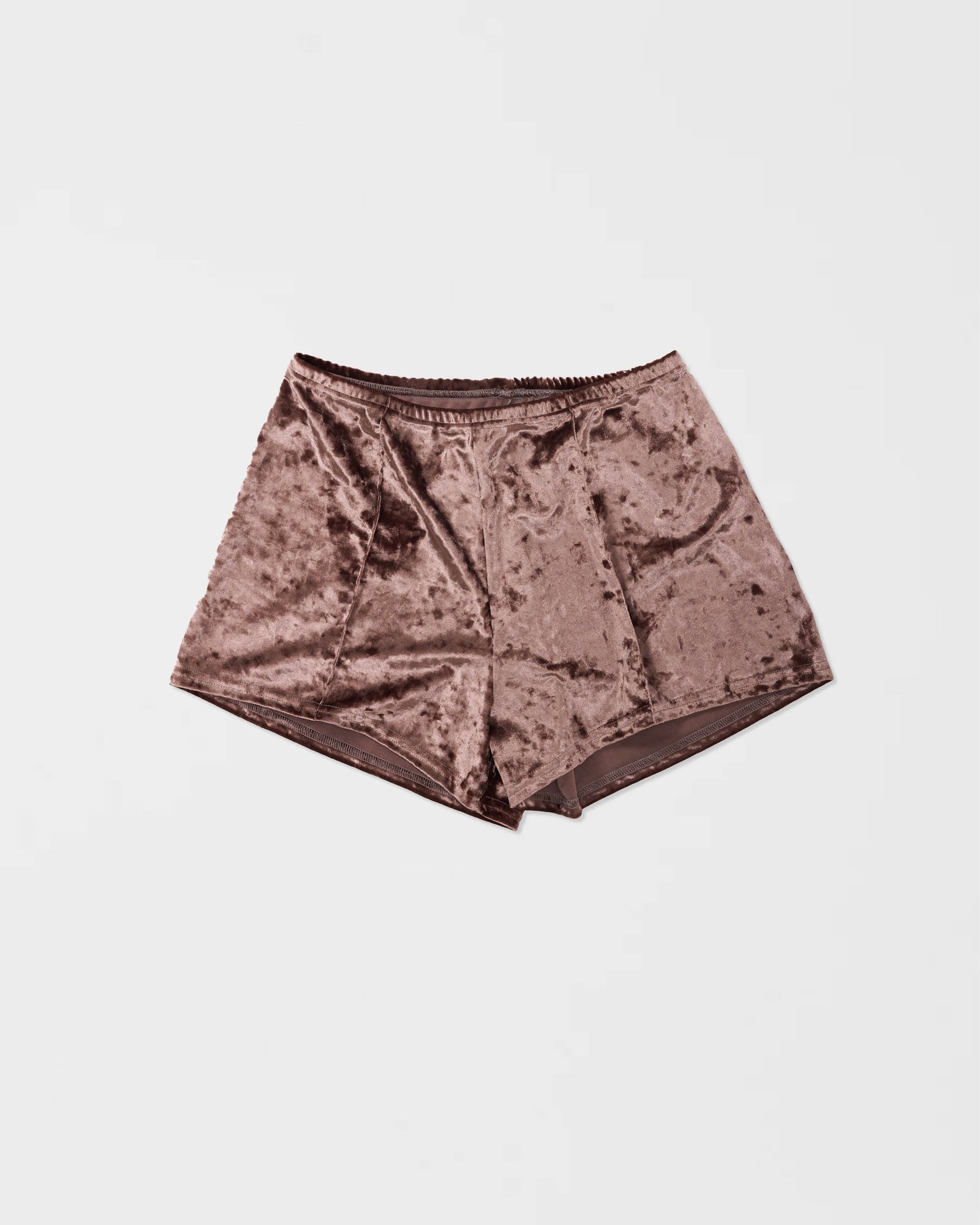 Shorty en velours à surpiqûres apparentes