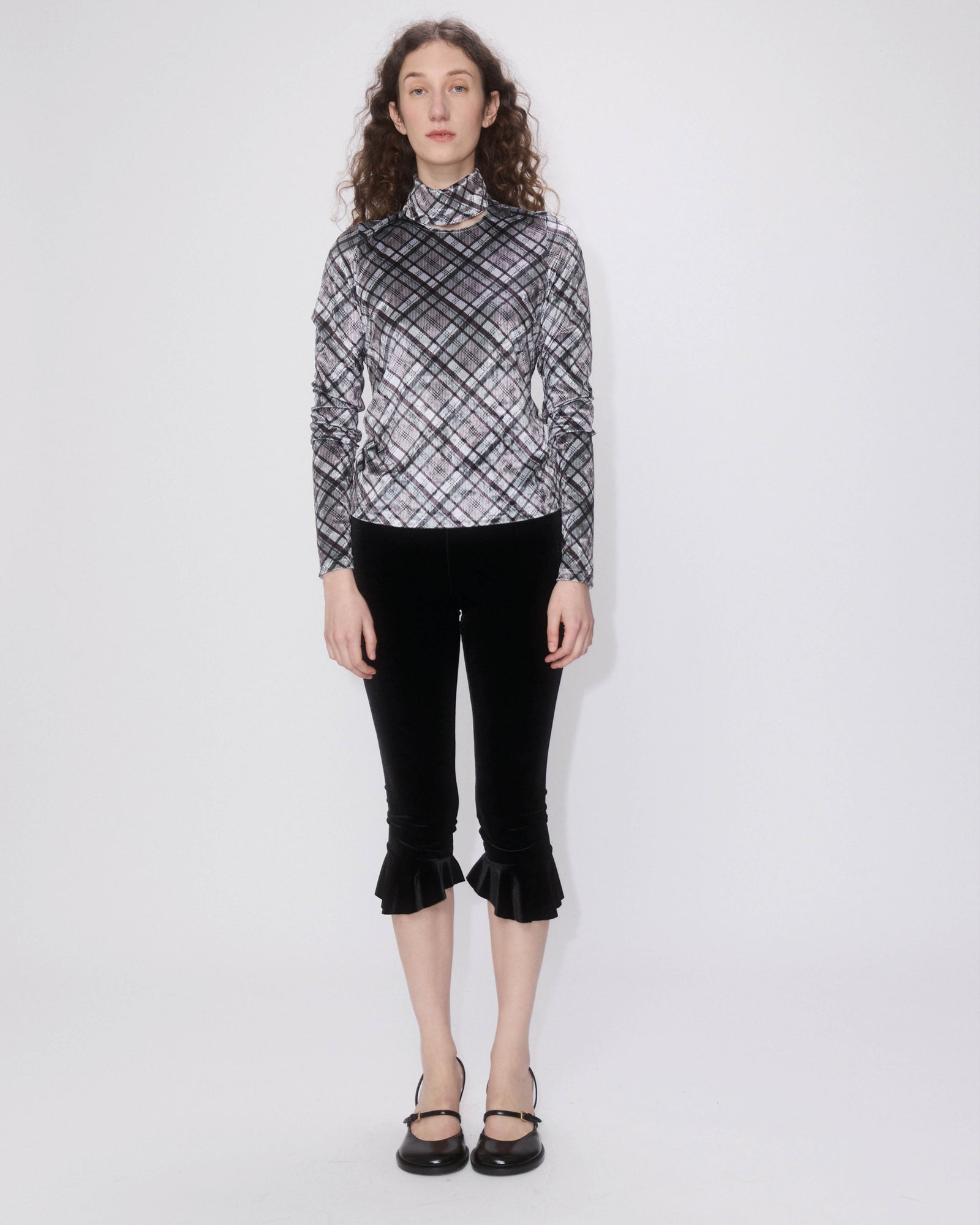 Volant Capri Pants