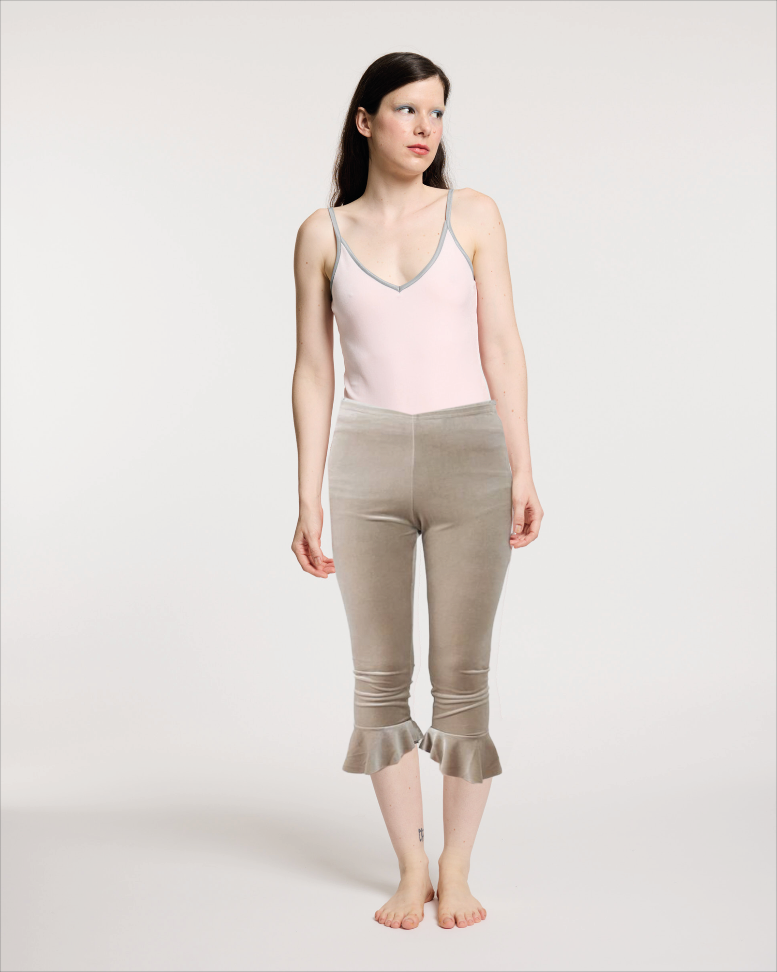 Volant Capri Pants