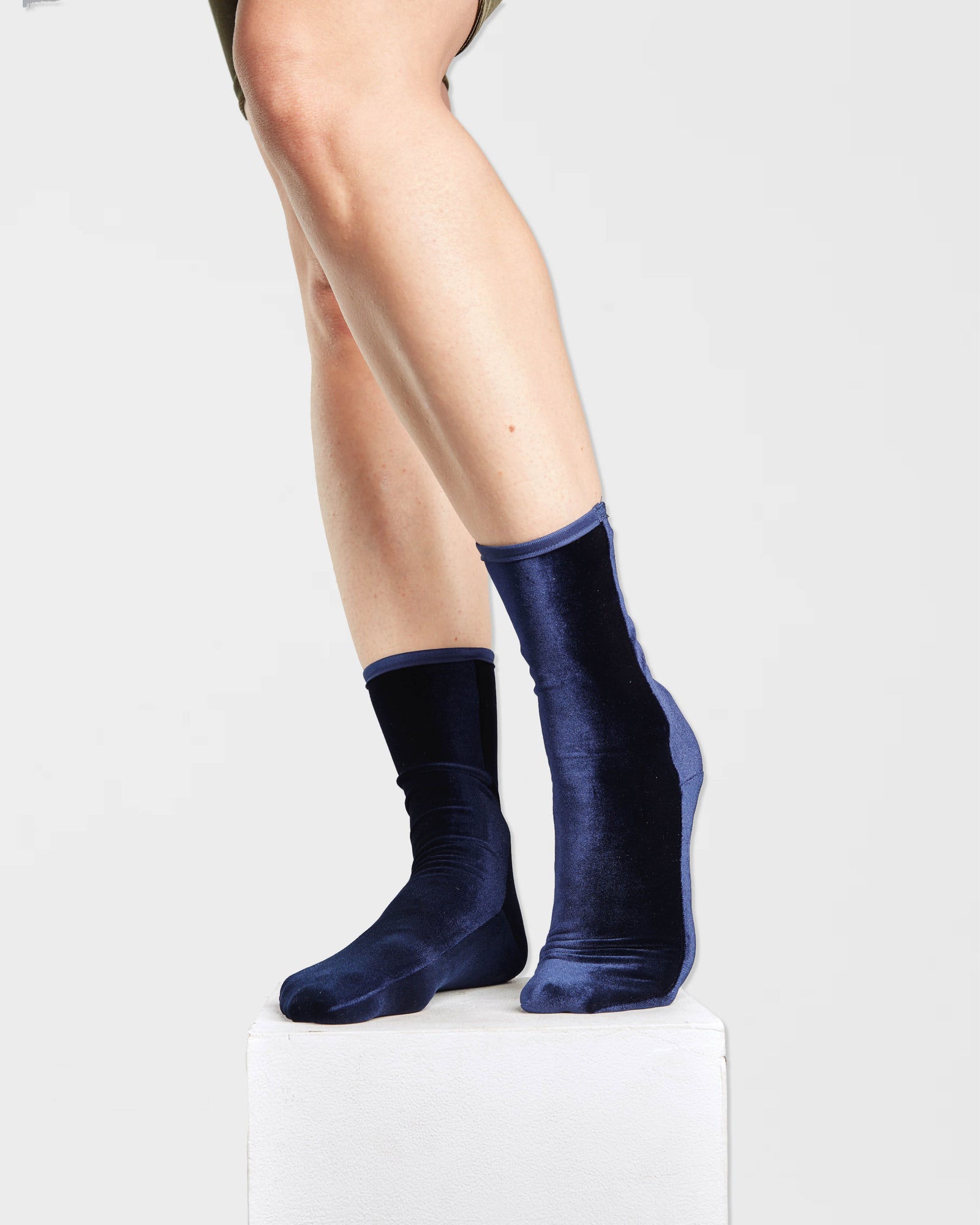 Velvet Ankle Socks